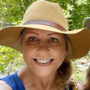 Meet your Posher, Erin